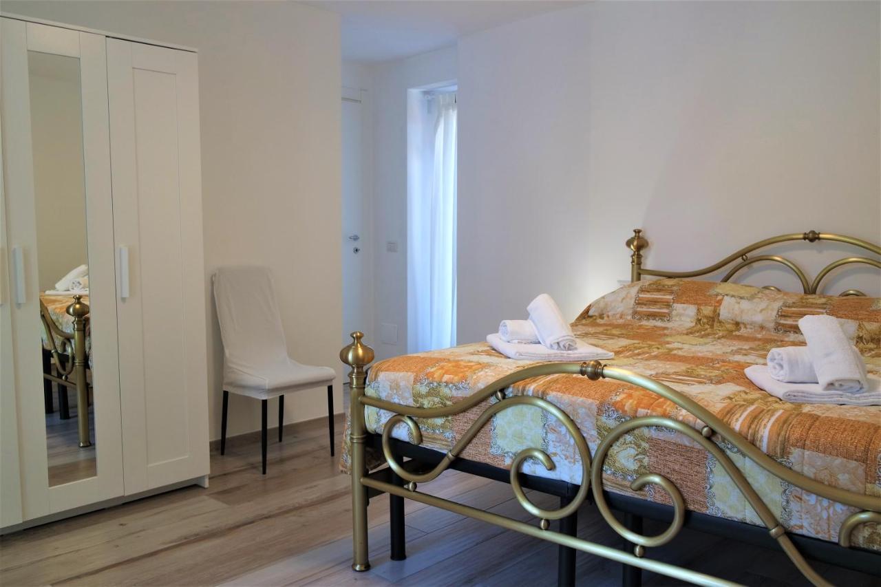 Casa Vacanze Loita Apartment Baveno Exterior photo