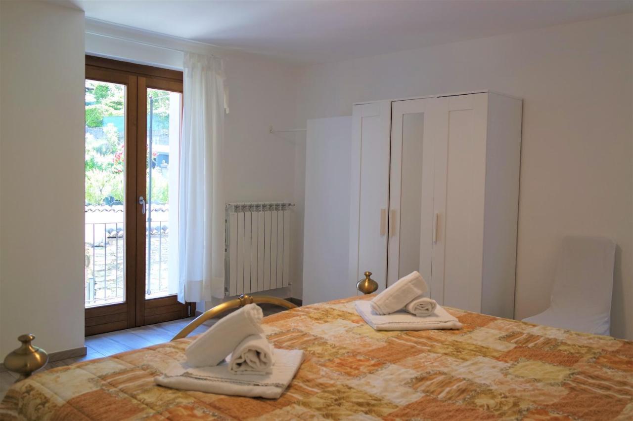 Casa Vacanze Loita Apartment Baveno Exterior photo